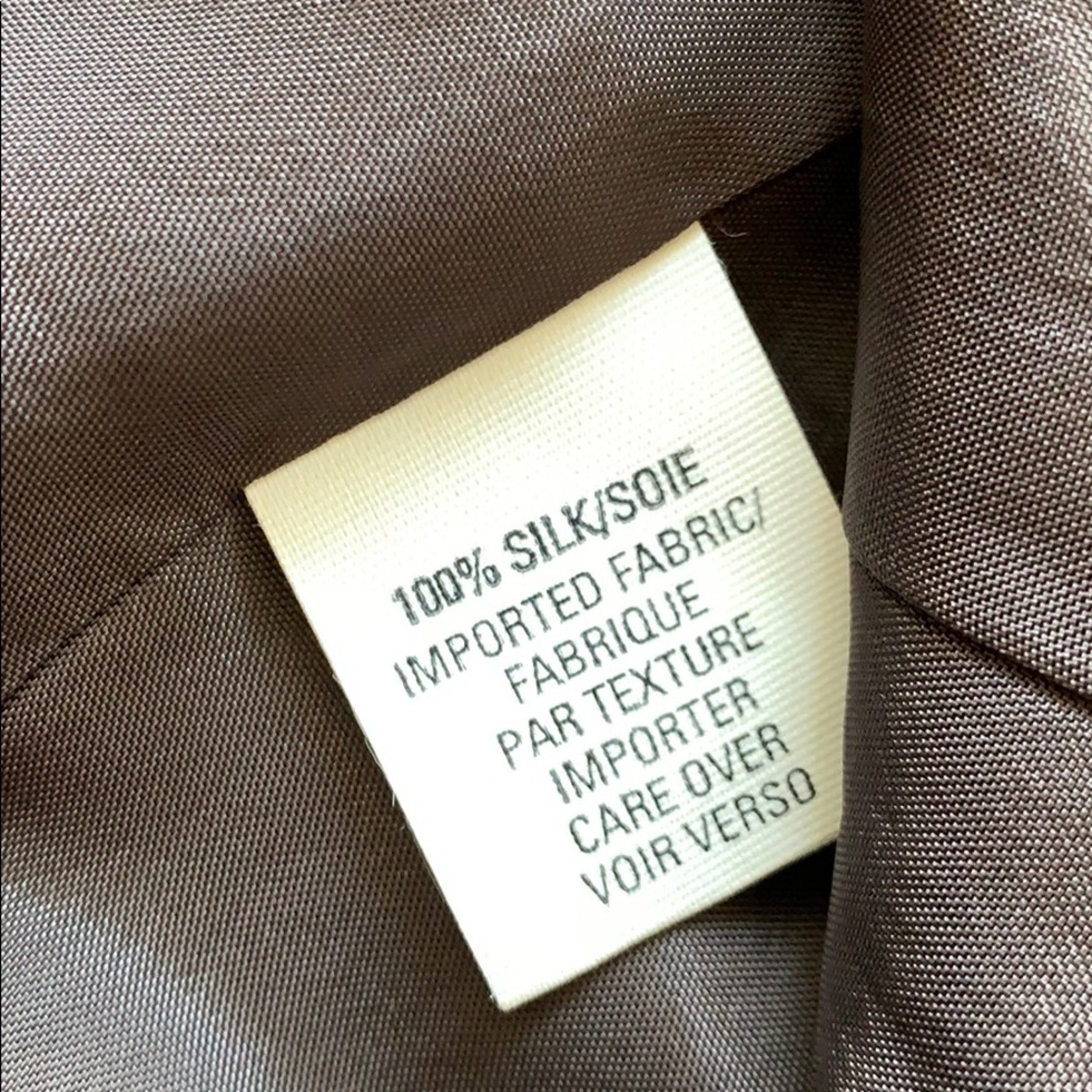 Patterned, Fully Lined Silk Blouse - image 8